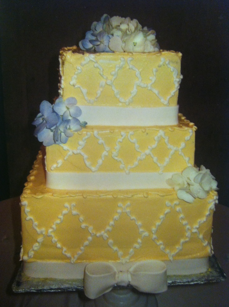 Blue and Yellow Themed Wedding Cakes Blue and Yellow Themed Wedding Cakes