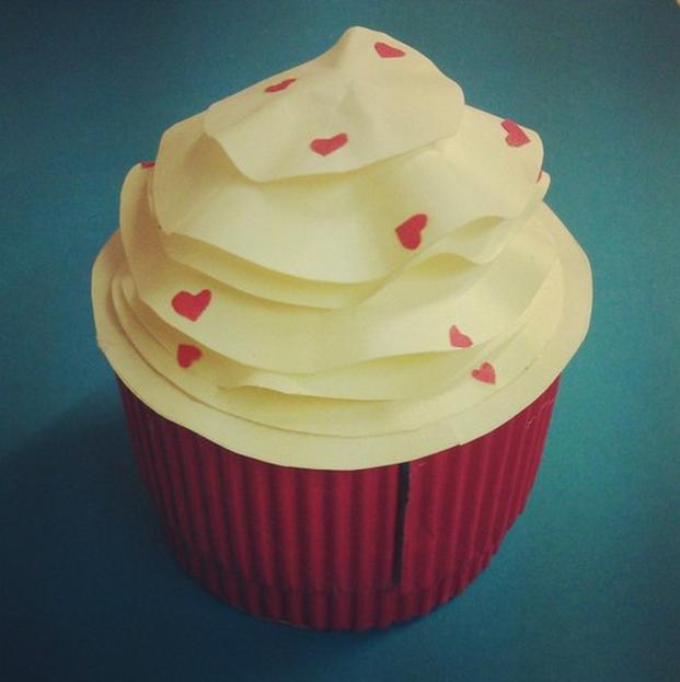 Cakes Shaped Like Gift Boxes Cakes Shaped Like Gift Boxes