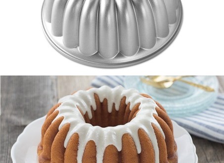 Elegant Party Bundt Pan Nordic Ware