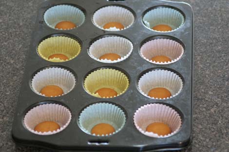 Mini Cheesecakes with Vanilla Wafers Mini Cheesecakes with Vanilla Wafers