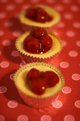 5 Photos of Mini Cherry Cheesecakes With Vanilla Wafers 5 Photos of Mini Cherry Cheesecakes With Vanilla Wafers
