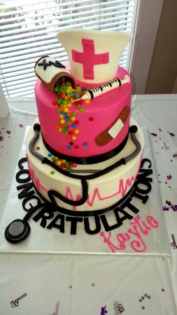 Nursing Graduation Cake Nursing Graduation Cake