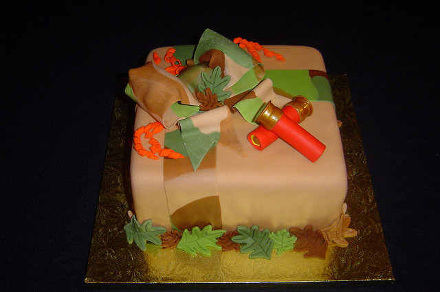 Camo Bridal Shower Cake Camo Bridal Shower Cake