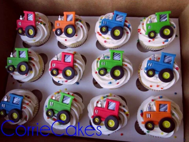 Cupcake Cake Tractor