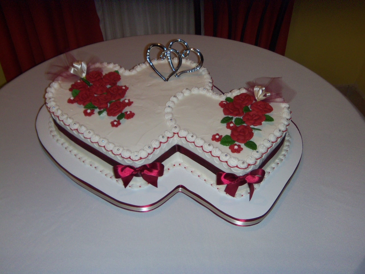 Double Heart Shaped Wedding Cakes Double Heart Shaped Wedding Cakes
