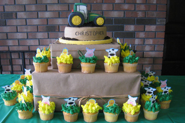 John Deere Tractor Cake Cupcakes