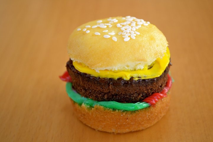 Martha Stewart Cheeseburger Cupcakes Martha Stewart Cheeseburger Cupcakes
