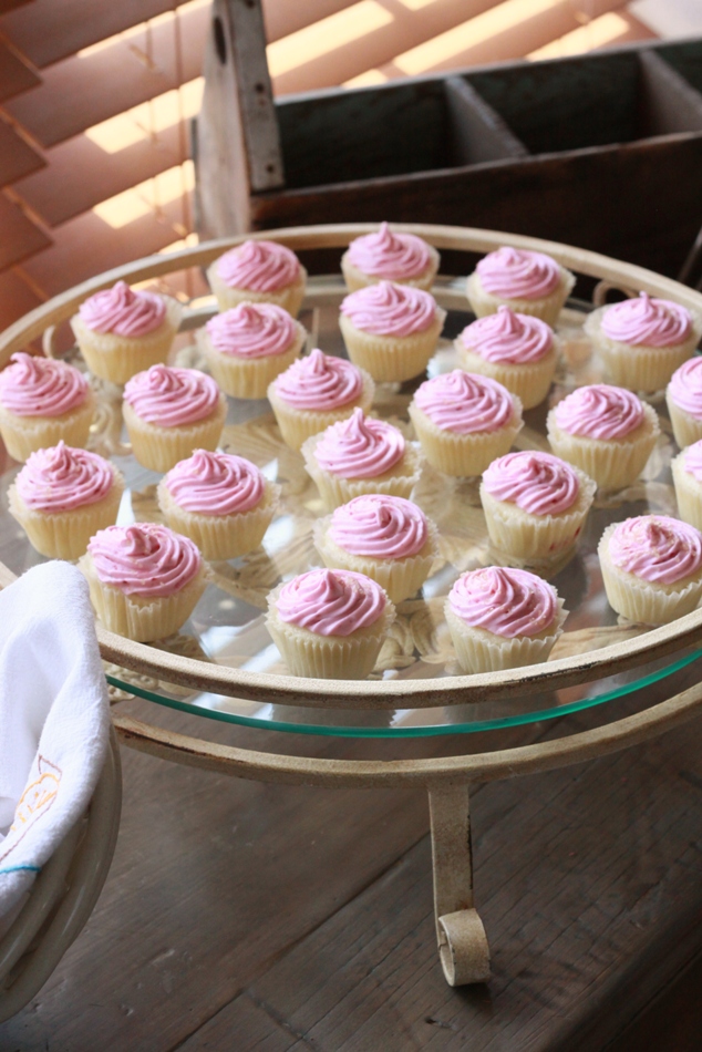 Mini Cream Cheese Cupcakes Mini Cream Cheese Cupcakes