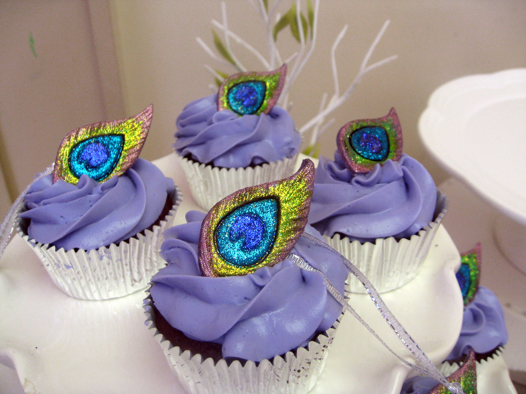 Peacock Bridal Shower Cupcakes Peacock Bridal Shower Cupcakes