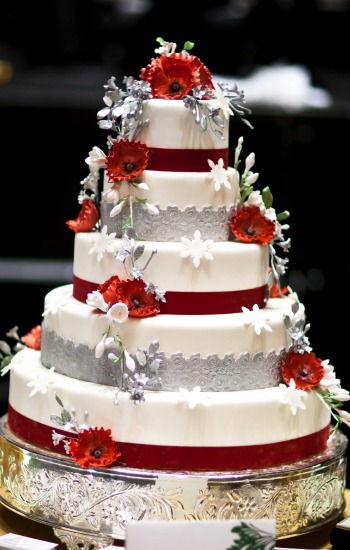 Red and Silver Wedding Cakes Ideas