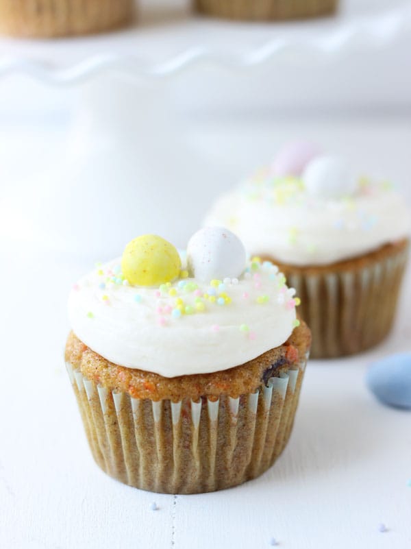 Carrot Cake Cupcakes with Cream Cheese Frosting Carrot Cake Cupcakes with Cream Cheese Frosting