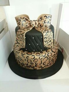 Leopard Print Birthday Cake Leopard Print Birthday Cake