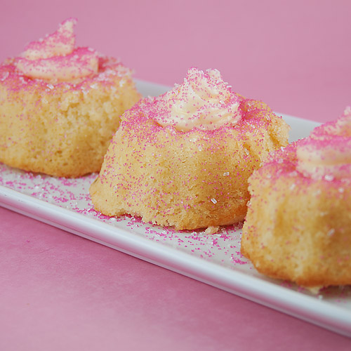 Valentine's Day Mini Bundt Cake