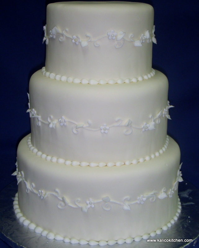 3 Tier Fondant Wedding Cake 3 Tier Fondant Wedding Cake