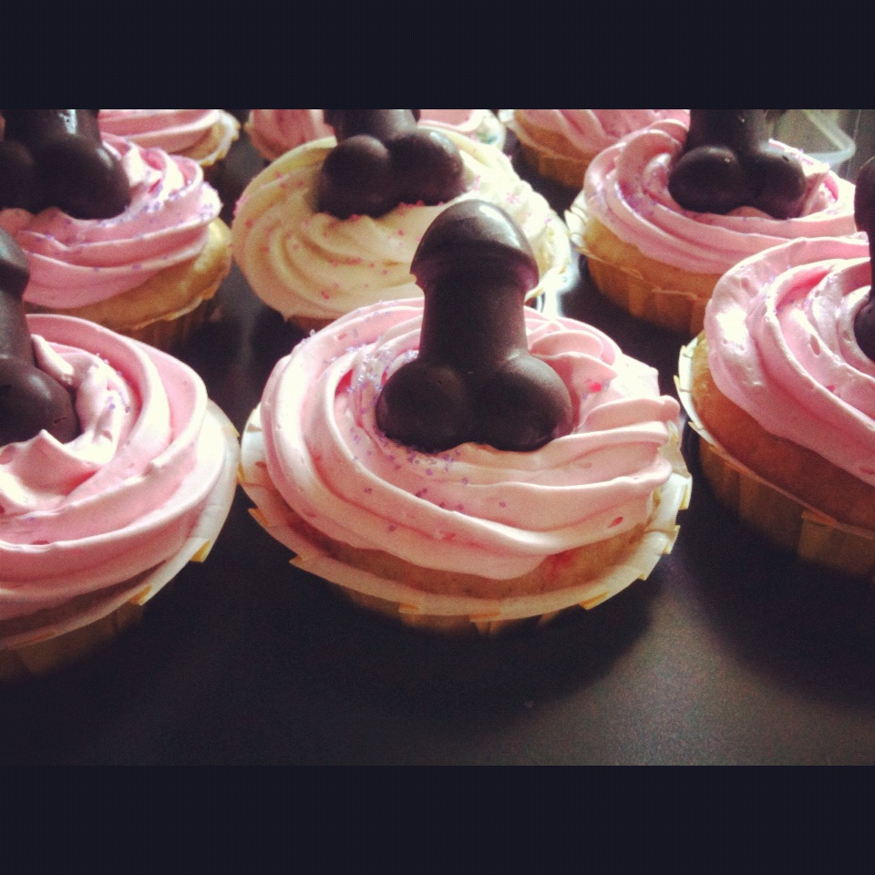 Bachelorette Party Cupcake Cake Bachelorette Party Cupcake Cake