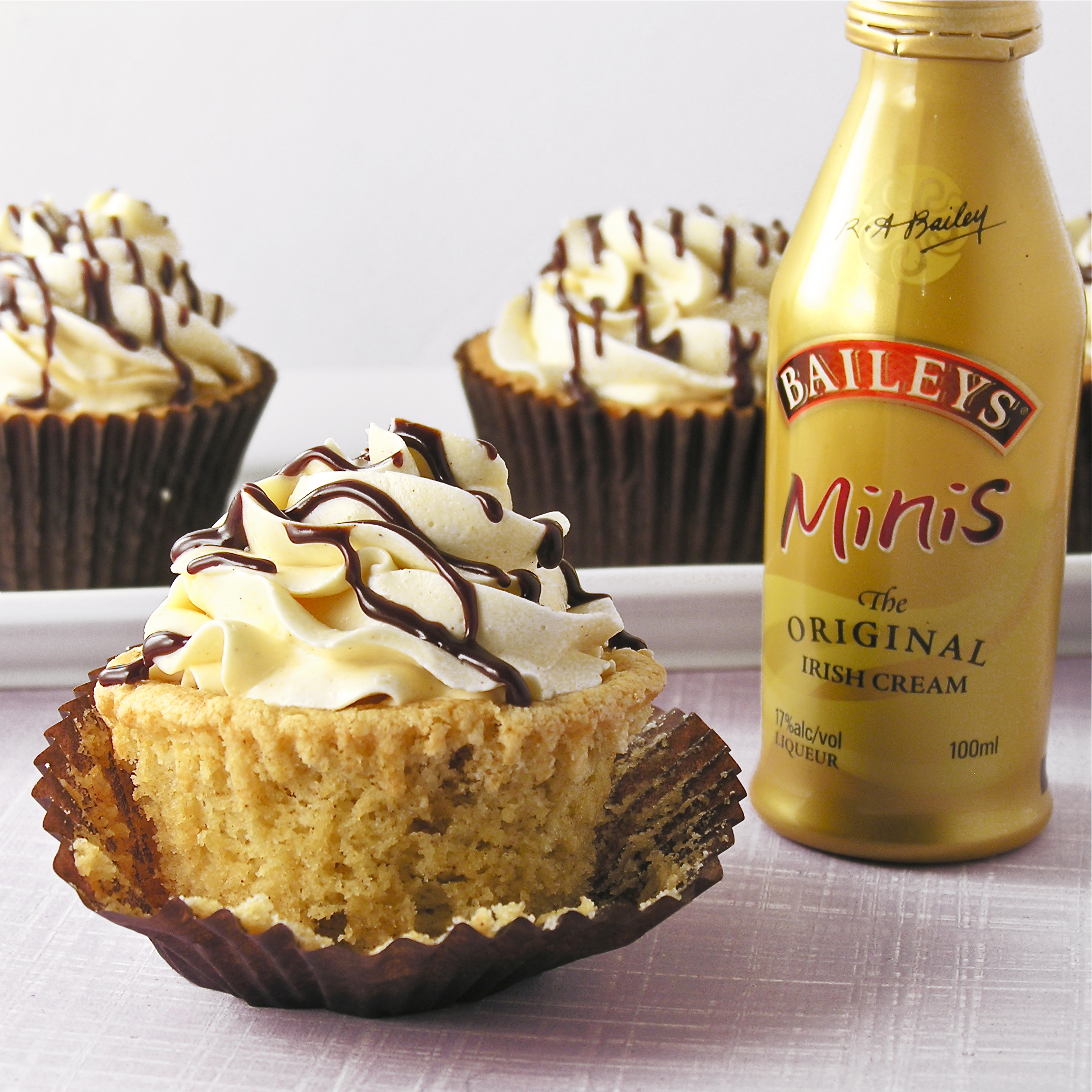 Bailey's Irish Cream Cupcakes Bailey's Irish Cream Cupcakes