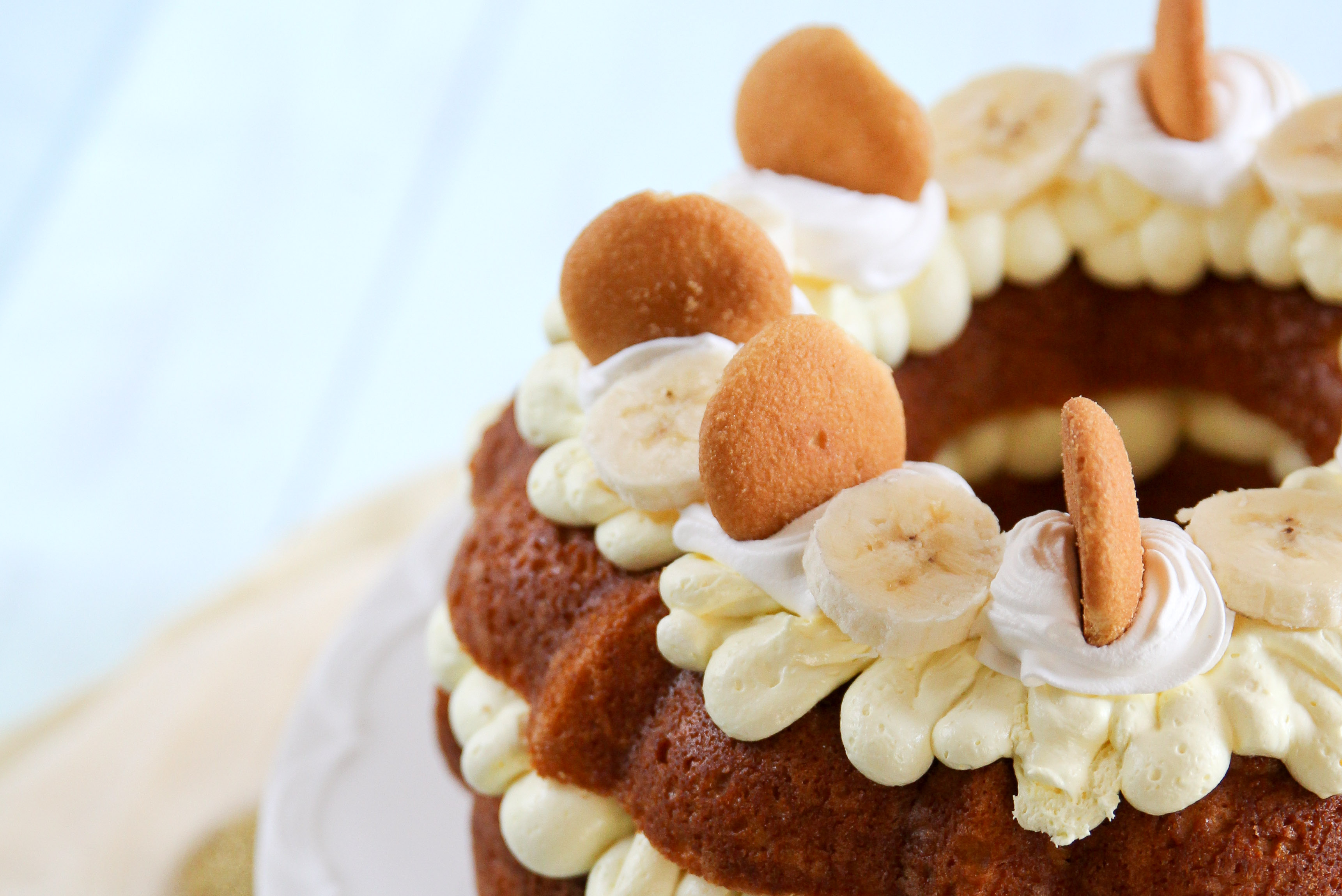 Banana Pudding Bundt Cake