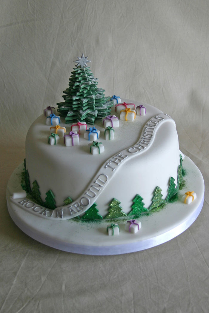 11 Photos of Easy Beautiful Christmas Cakes 11 Photos of Easy Beautiful Christmas Cakes