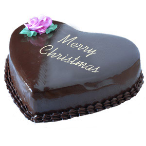 6 Photos of Christmas Heart Shaped Cakes 6 Photos of Christmas Heart Shaped Cakes
