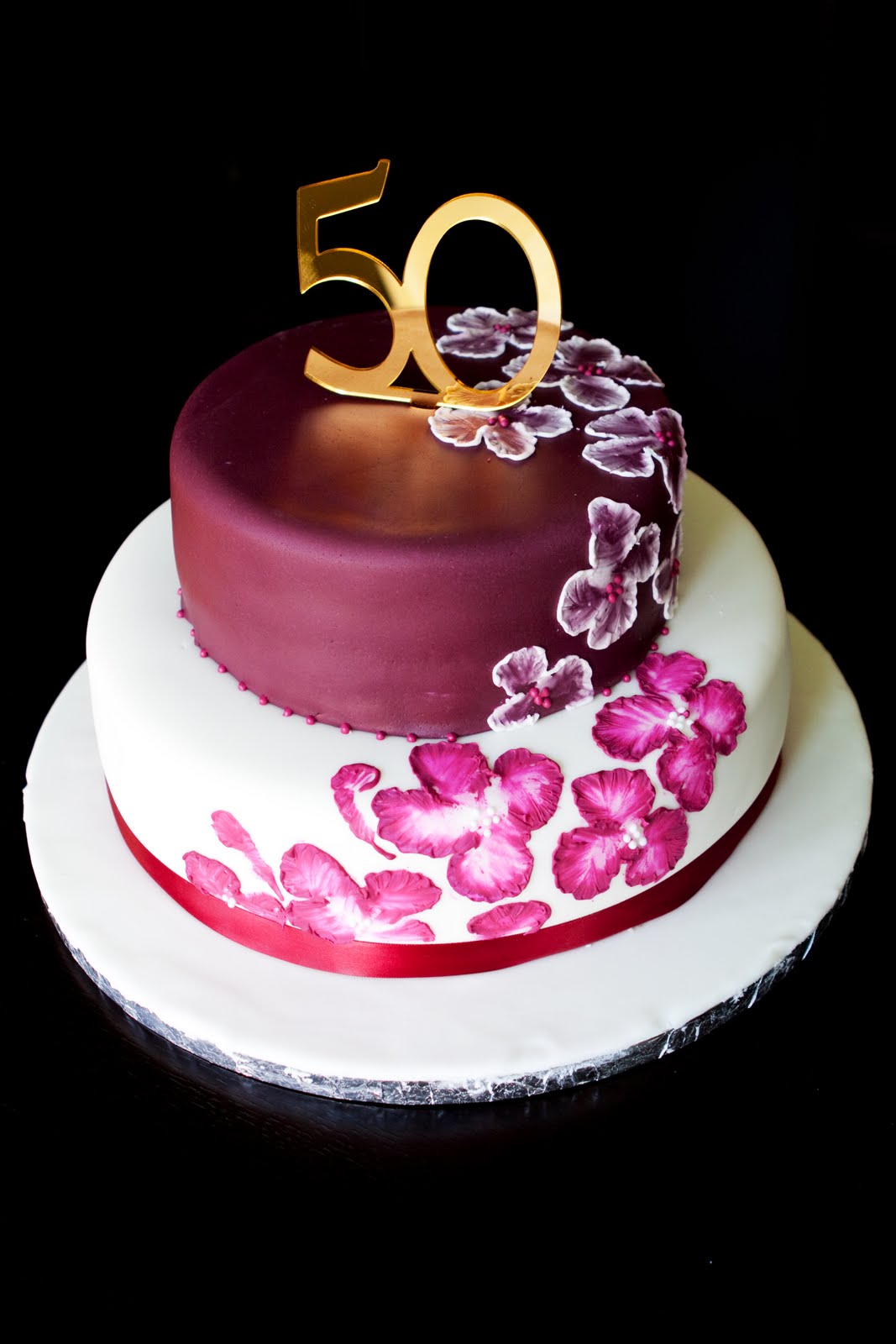 Elegant 50th Birthday Cakes for Women Elegant 50th Birthday Cakes for Women