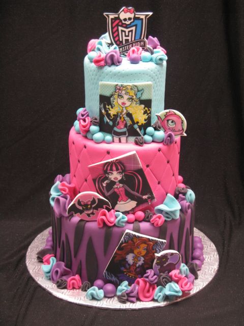 8 Photos of Superior Monster High Cakes 8 Photos of Superior Monster High Cakes