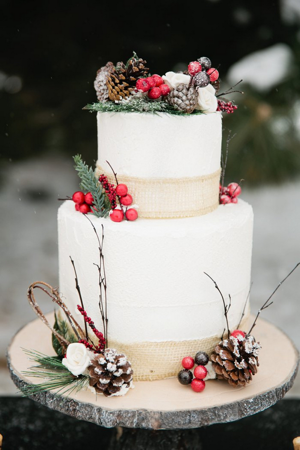 12 Quick Small Wedding Cakes Christmas Photo Winter Winter Christmas Wedding Cake