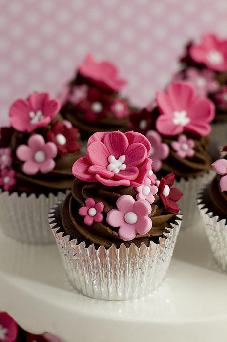 9 Photos of Pink Fondant Flower Cupcakes 9 Photos of Pink Fondant Flower Cupcakes