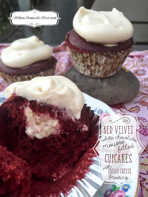 Red Velvet Cupcakes with Chocolate Filling Red Velvet Cupcakes with Chocolate Filling