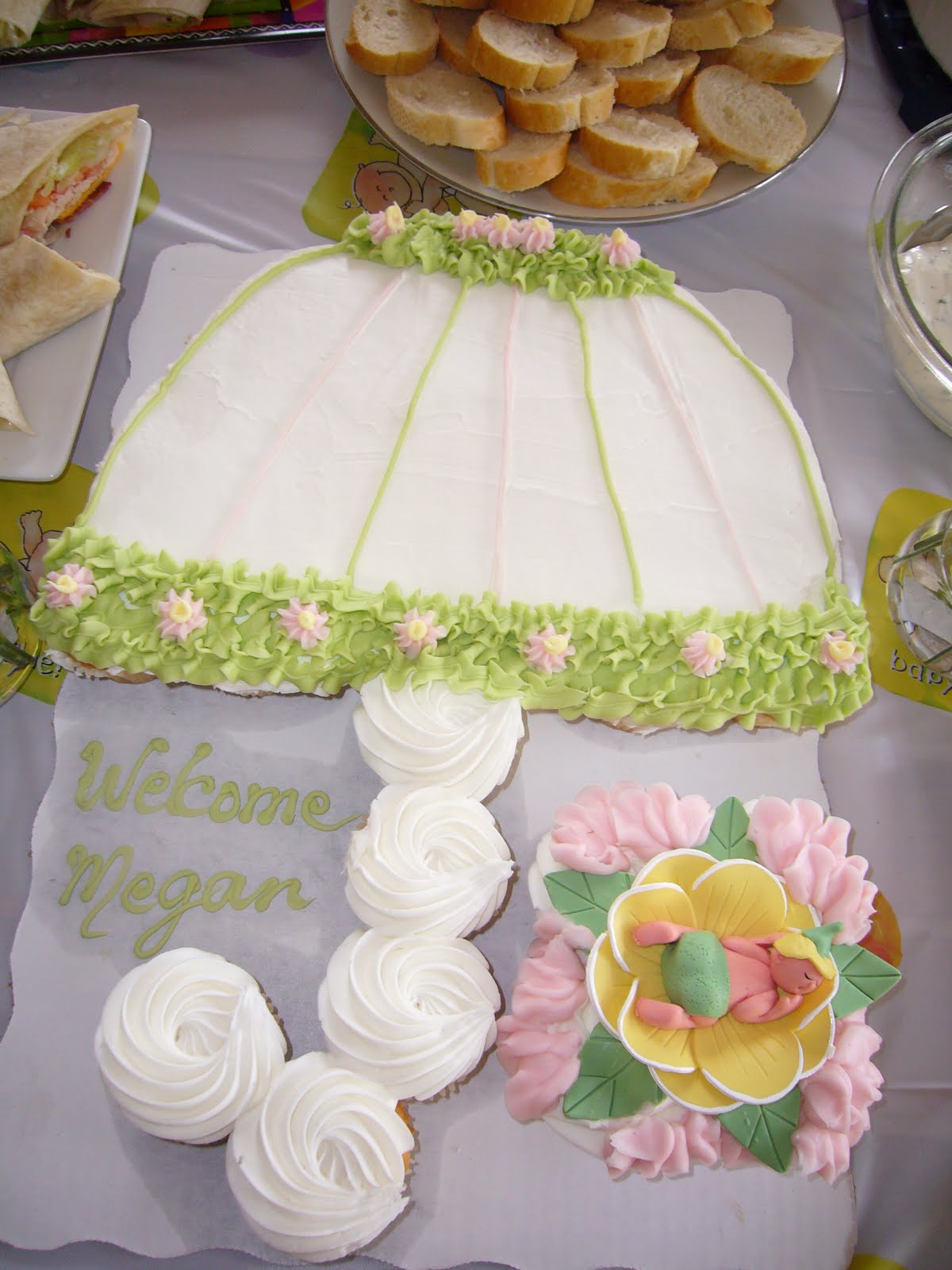 Sam's Club Baby Shower Cupcake Cakes