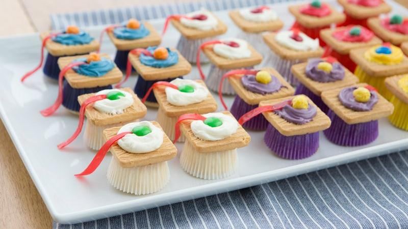 Betty Crocker Mini Cupcakes for Graduation Party Betty Crocker Mini Cupcakes for Graduation Party