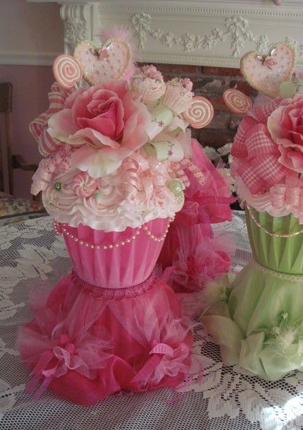 Cupcake Theme Centerpiece Cupcake Theme Centerpiece