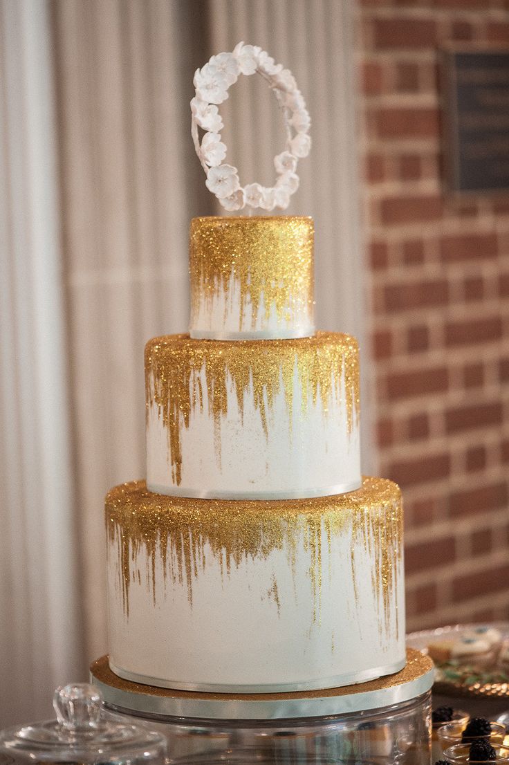 Gold Glitter Wedding Cake Gold Glitter Wedding Cake