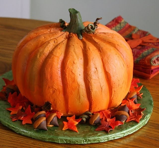 Halloween Pumpkin Cake