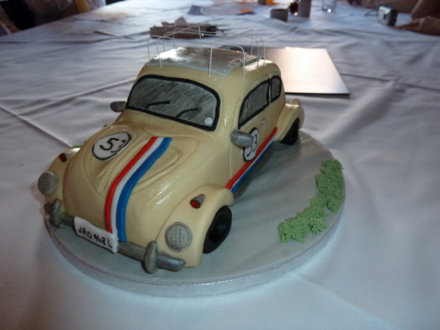 Herbie Love Bug Cake Herbie Love Bug Cake