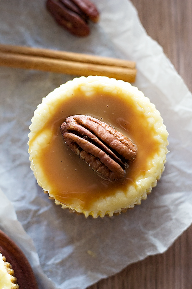 Pecan Caramel Mini Cheesecakes Pecan Caramel Mini Cheesecakes