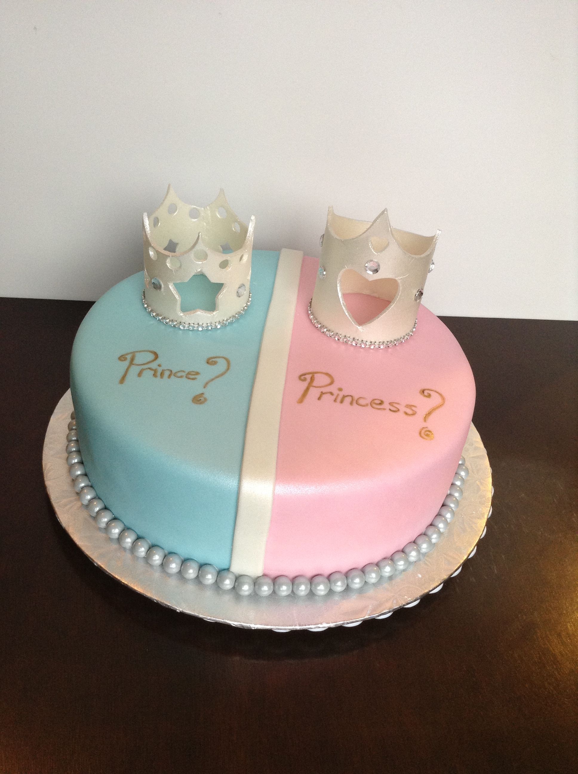 Prince or Princess Gender Reveal Cake Prince or Princess Gender Reveal Cake