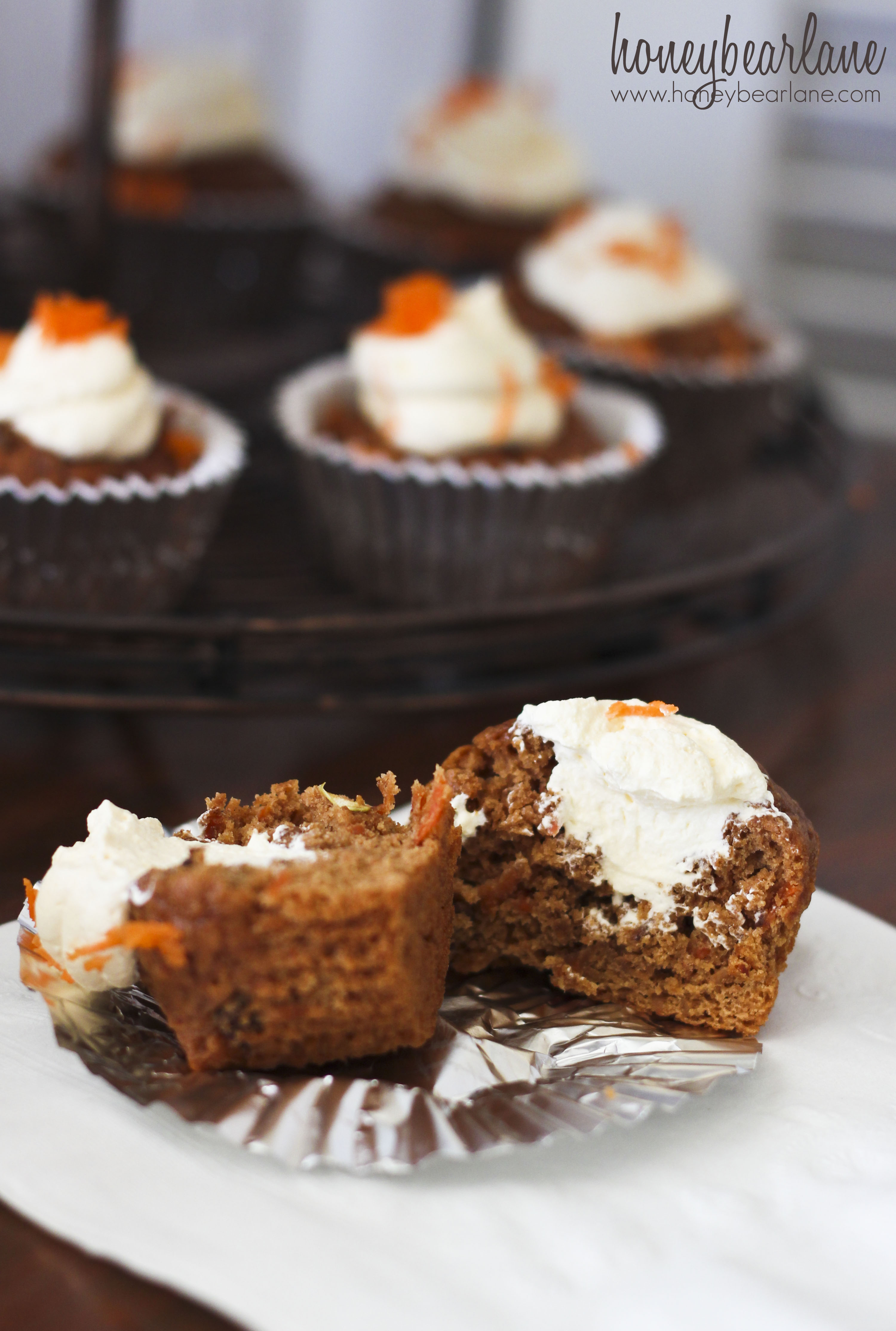 Carrot Cupcakes with Cream Cheese Filling Carrot Cupcakes with Cream Cheese Filling