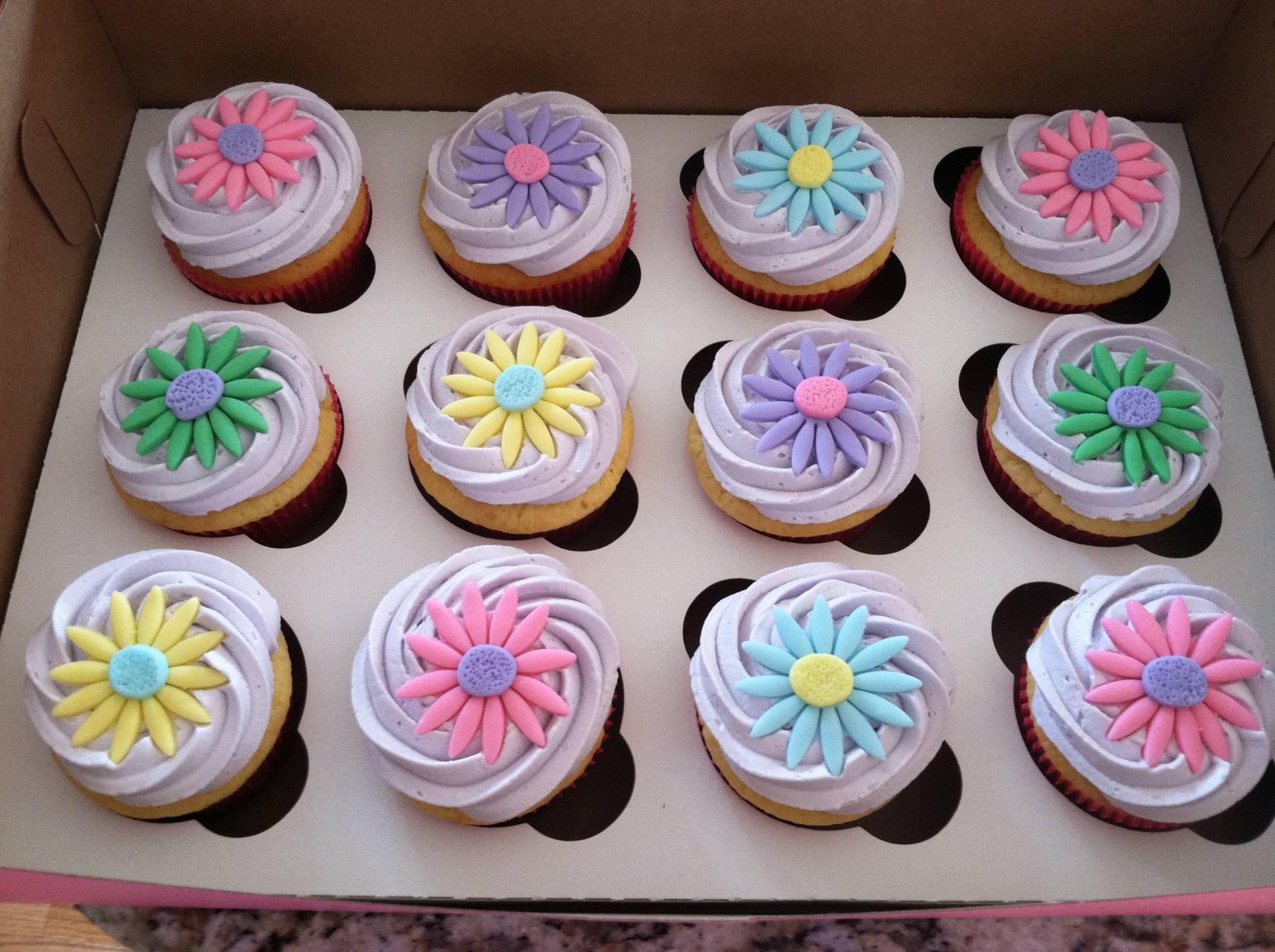 13 Small Decorations For Cupcakes Photo Cupcake Decorating Ideas
