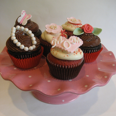 10 Photos of Victorian Mother's Day Cupcakes 10 Photos of Victorian Mother's Day Cupcakes