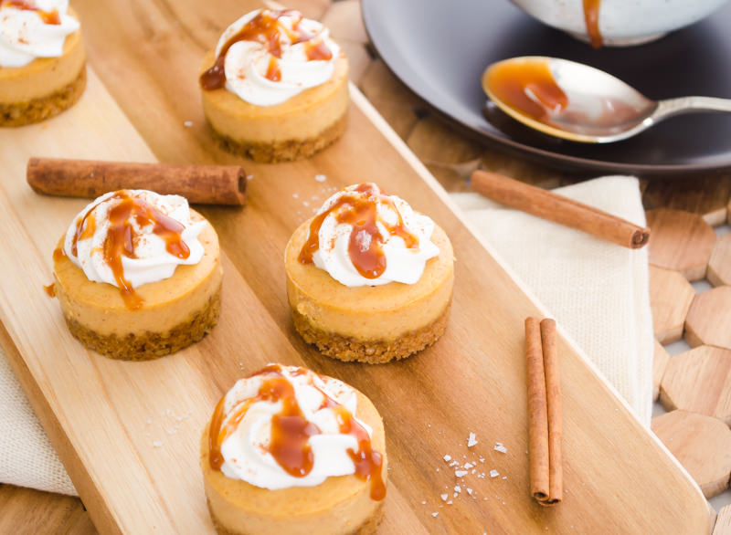 Mini Salted Caramel Pumpkin Cheesecakes Mini Salted Caramel Pumpkin Cheesecakes