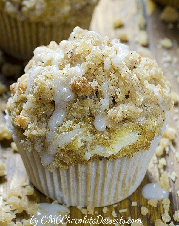 Muffins with Carrot Cake Cheesecake Muffins with Carrot Cake Cheesecake