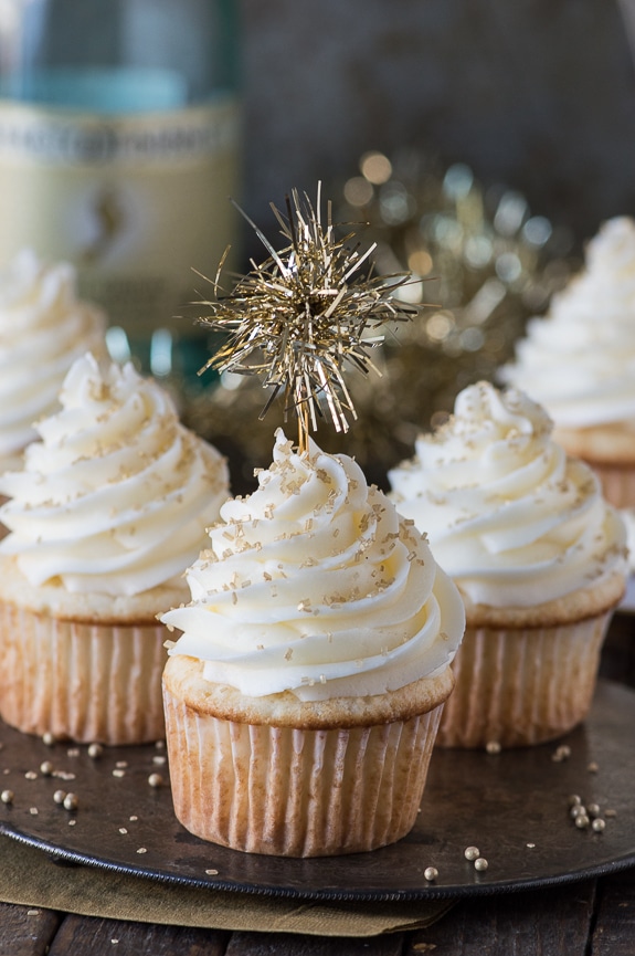 New Year's Eve Cupcakes New Year's Eve Cupcakes