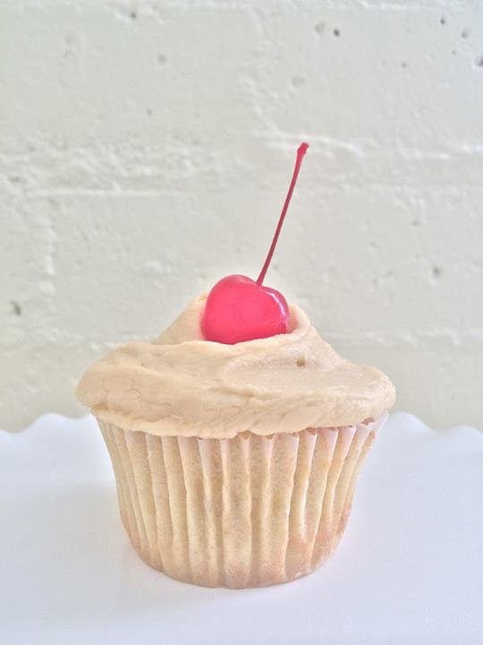 Pineapple Upside Down Cupcakes Pineapple Upside Down Cupcakes