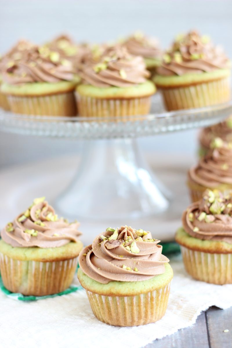 Pistachio Cupcakes with Cream Cheese Frosting Pistachio Cupcakes with Cream Cheese Frosting