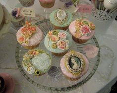 Victorian Vintage Cupcakes