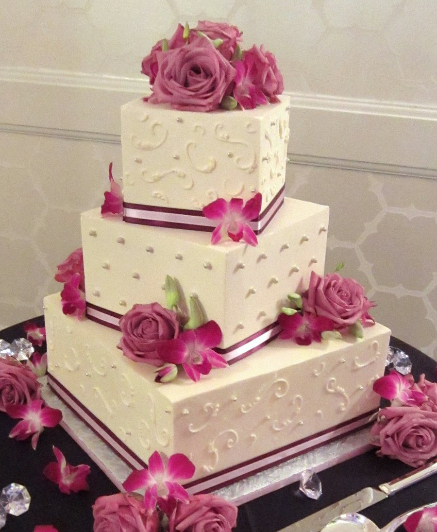 3 Tier Square Wedding Cake 3 Tier Square Wedding Cake