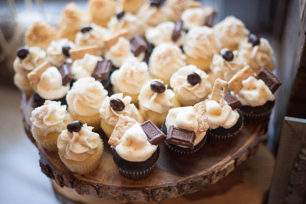 Boho Baby Shower Cupcakes Boho Baby Shower Cupcakes