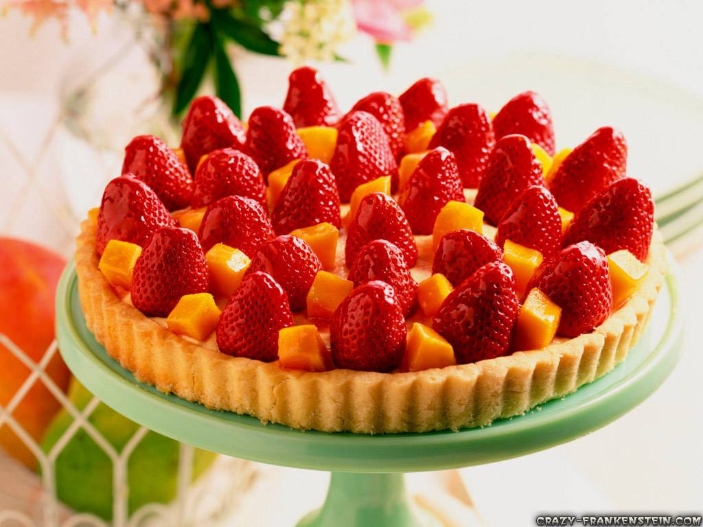 Cake with Fruit Cake with Fruit
