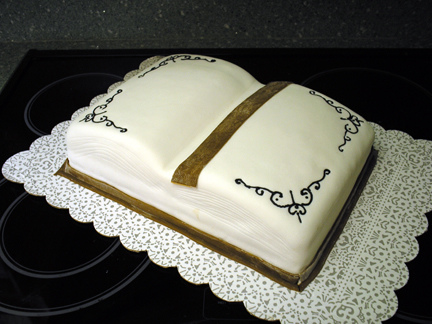 Cakes Shaped Like Open Books Cakes Shaped Like Open Books