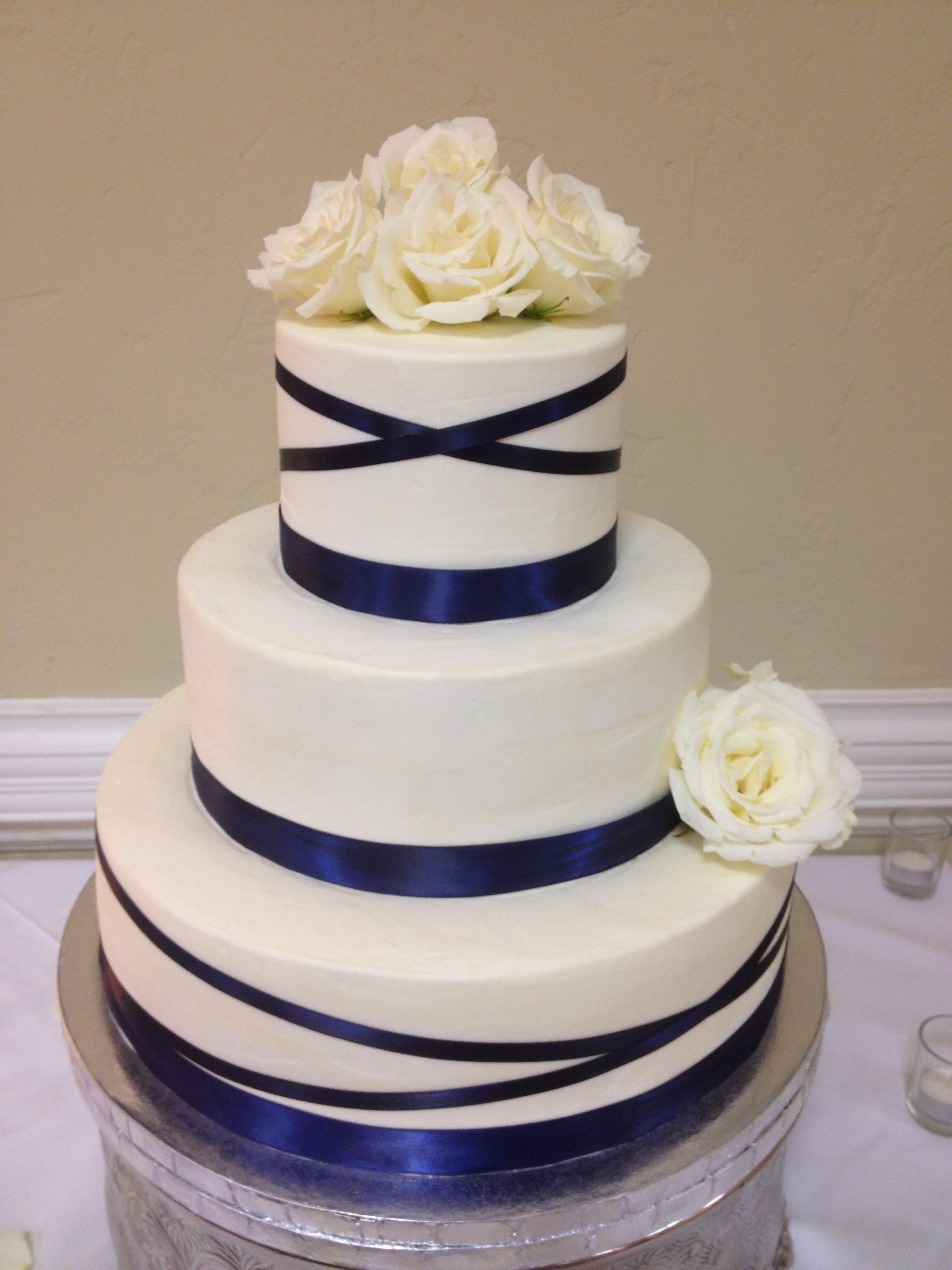 Navy Blue Wedding Cake Flowers